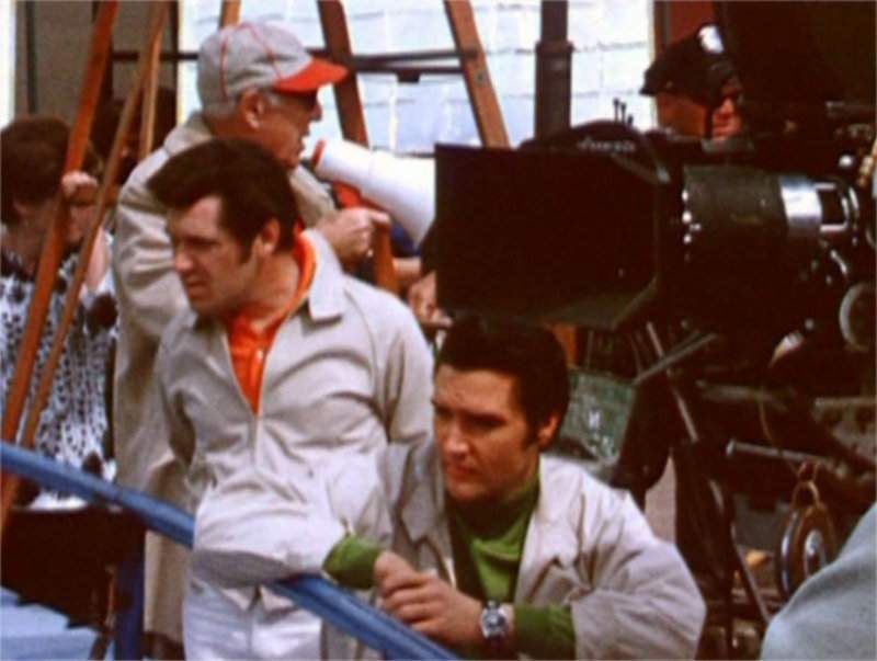 elvispixs's tweet photo. "in time we will come to find out, i'm sure, that from 'management' on down to the lowliest 'flunky', elvis was surrounded by people who at best could be called 'inept', and at worst even 'criminal.'" https://t.co/SRYHEyiLPI