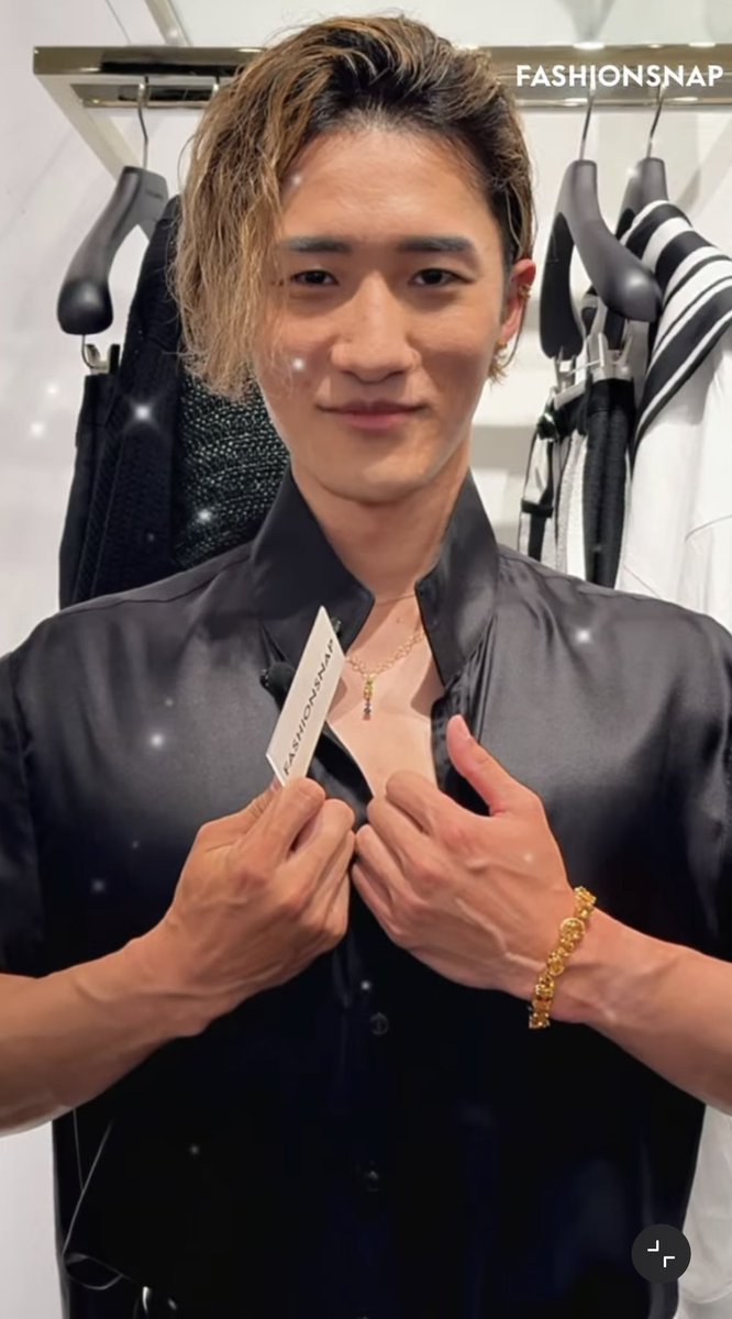 dolce&gabbana ピアス　岩本照着用 dolce&gabbana ピアス 岩本照着用 パブロバ on X: