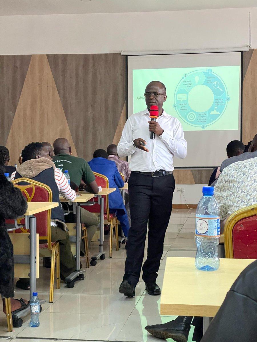 DavidBusienei6's tweet image. Day  2 of the training had the  participants, organized by counties, analyzing the progress of @climate_ke projects  In the Rift valley Counties. They identified aspects progressing well,key challenges and   proposed strategies and actions to address them.
@WorldBankKenya