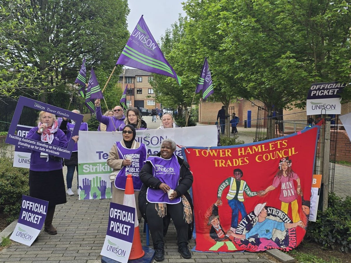 Tower Hamlets UNISON (@unison_th) on Twitter photo A fab start to the day on Day 4 of strike action at St Luke's School. 3 unions standing together to demand a safe school!
<a href="/strike_map/">Strike Map</a> <a href="/unisonglr/">UNISON Greater London</a> A fab start to the day on Day 4 of strike action at St Luke's School. 3 unions standing together to demand a safe school!
<a href="/strike_map/">Strike Map</a> <a href="/unisonglr/">UNISON Greater London</a>