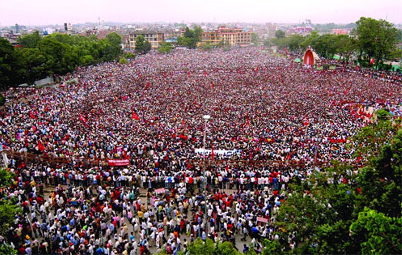 गणतन्त्र को ध्वजा फहरायको दिन बंशराज बाट देस दे मुक्ती पायको दिन ।