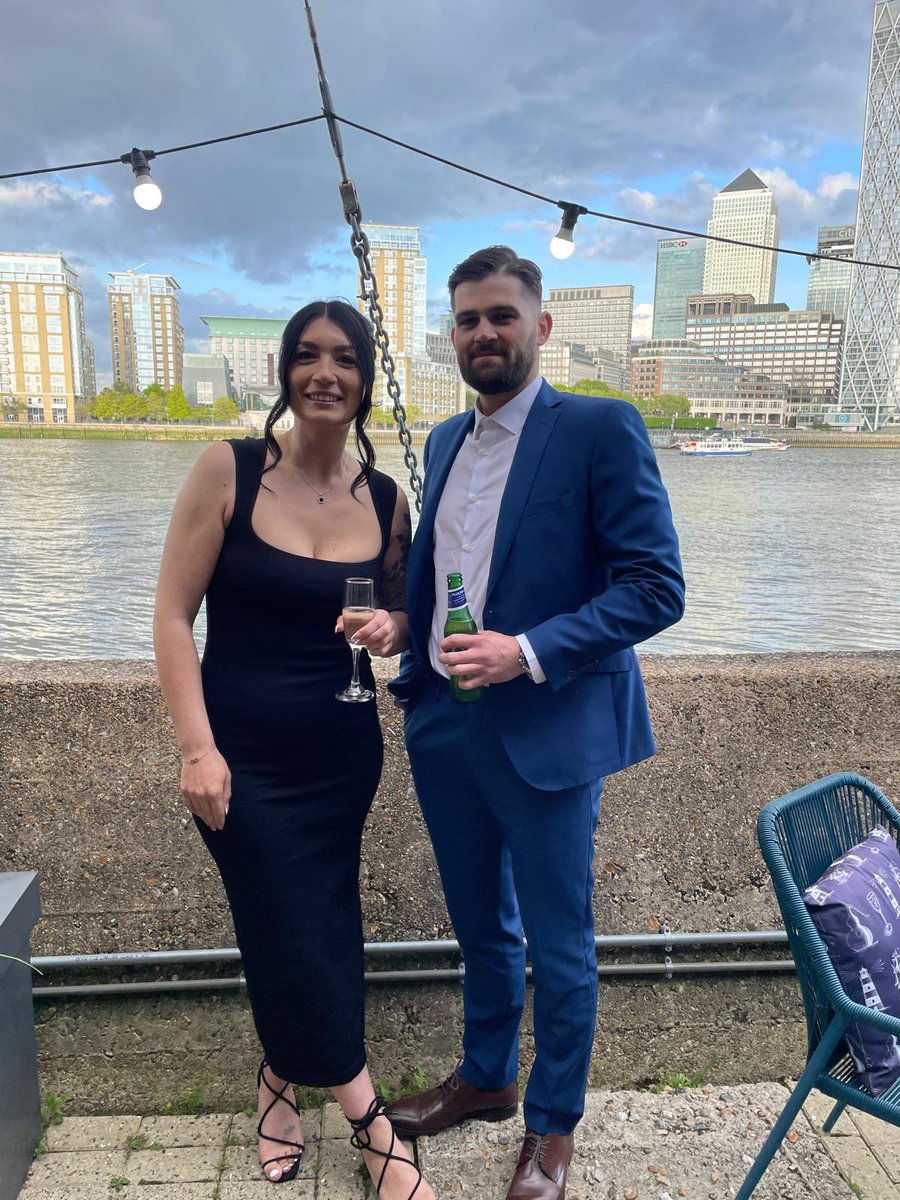 5CL4RK's tweet photo. Top night with top people at the @millwall end of season awards do 🍻 https://t.co/nQG4PDkbPo