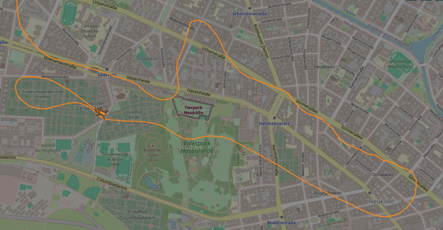 datawrangler2's tweet photo. [*Fahndung]
.
Verfolgung?
Übung?
Helikopter über Berlin-Neukölln im Scan-Modus.
#BPOBER #Heli #Berlin #Neukölln #b2404
https://t.co/5h1djTMnql https://t.co/kSuYggjrhA
