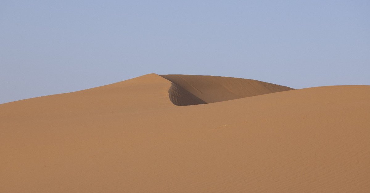 NRGeopark's tweet image. On #MotherEarthDay, we celebrate the raw desert beauty and geological heritage of North Riyadh UNESCO Global Geopark—a landscape shaped over millions of years, now protected for future generations. #NorthRiyadhGeopark