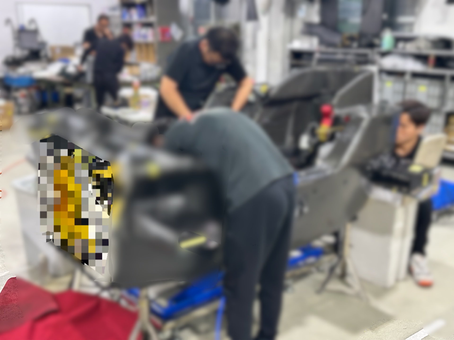 新入隊員必携 傷や汚れがあります。 maxres2.jpg?sqp=-