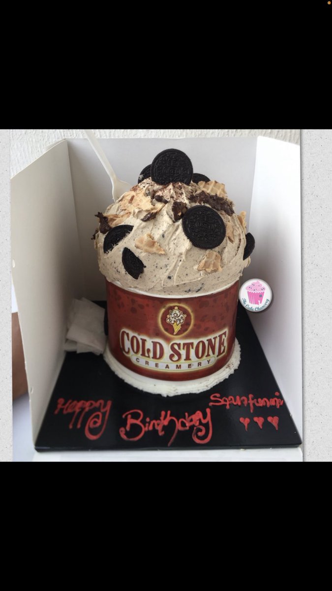 omasharon134892's tweet photo. Hi lovelies.. My name is Mami and I’m a baker, a certified one for that matter.. I specialise in any kinds of cakes and pastries ( vanilla, strawberry, chocolate, red velvet) and so on.. please do well to patronize me guys💃 https://t.co/f2GKA3nKsR