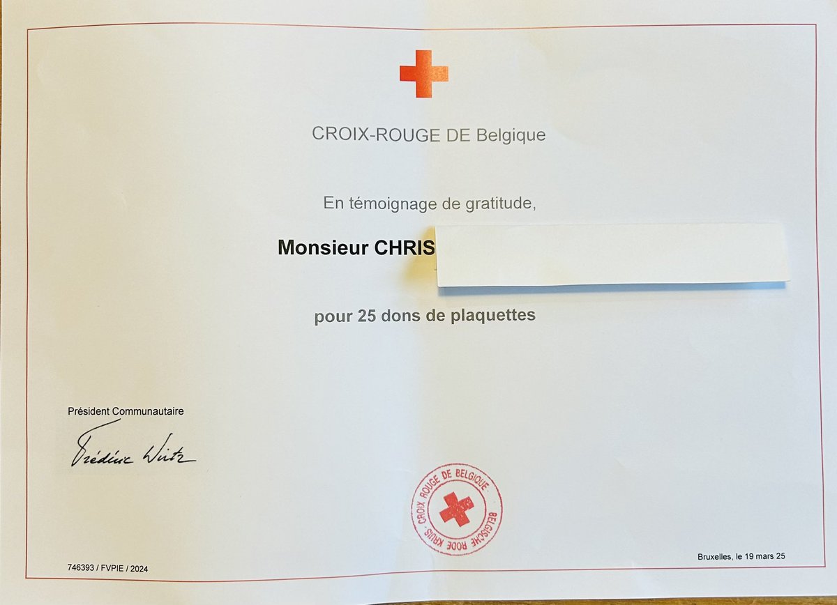 Chris_Brussels's tweet photo. « Small gestures can have a big impact. »

Julianna Margulies

#CroixRouge #don #donneur #geste #sang #plasma #plaquettes #pourlavie 🩸 🇧🇪🇪🇺 https://t.co/UKThhi3pPA