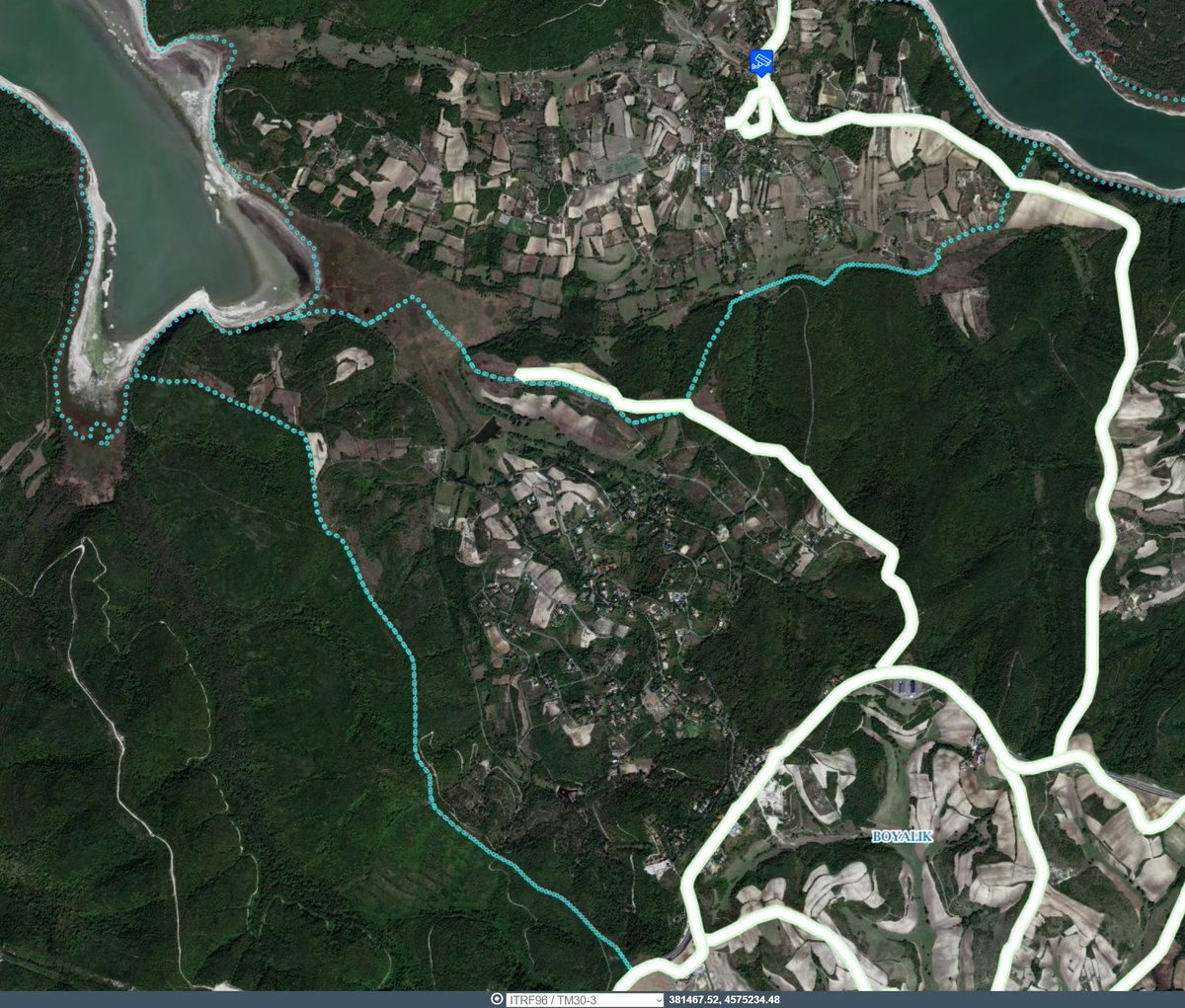 Arnavutköy Balaban Köyü'nden Çatalca Yazlık Köyü'ne yürüyüş yapmak istediğimizde Durusu Park/Club gibi bir adı olan ve geçişe kapalı alanla karşılaşıyoruz. Buranın statüsü nedir? Geçiş  hakkımız var mı?
<a href="/Arnavutkoy_K/">Arnavutköy Kaymakamlığı</a> <a href="/ArnavutkoyBel/">Arnavutköy Belediyesi🇹🇷</a> <a href="/mcandaroglutr/">Mustafa Candaroğlu</a> <a href="/IBBcozummerkezi/">İBB Çözüm Merkezi</a> <a href="/DkmpIstanbul/">İstanbul DKMP</a>