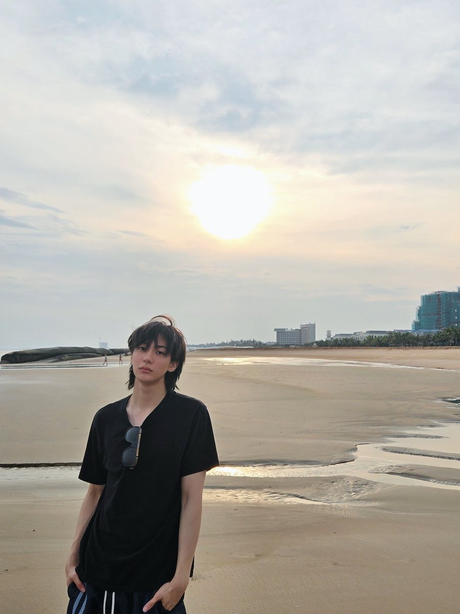 riize_archives's tweet photo. 250424 #ANTON weverse update https://t.co/vWiIXOEEUg