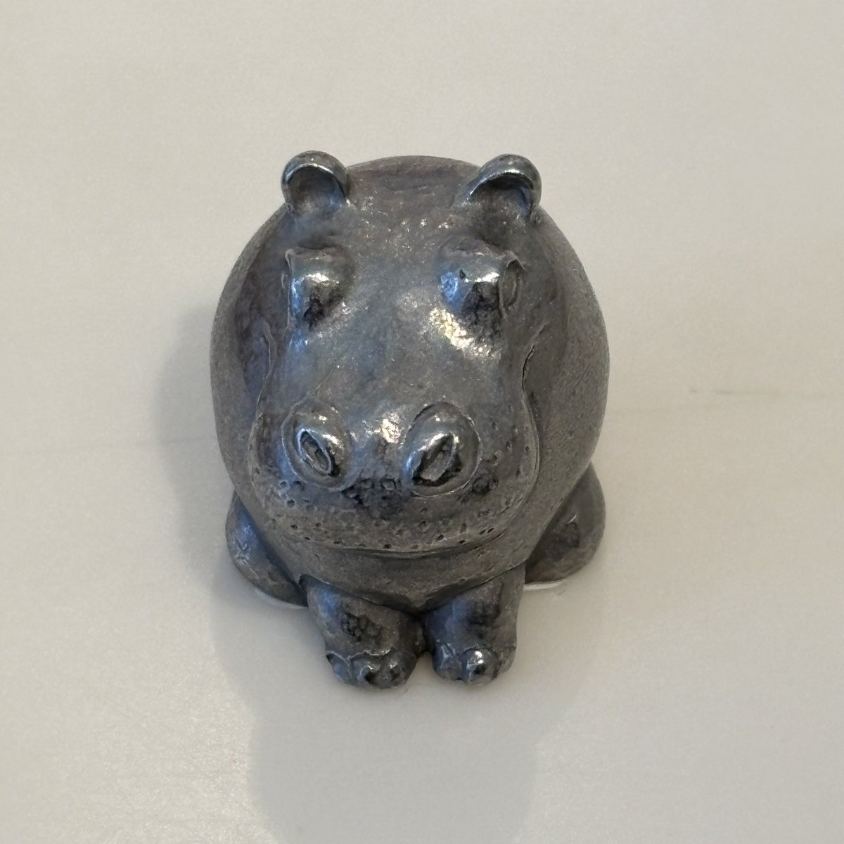 GALLERY HIPPO tweet media