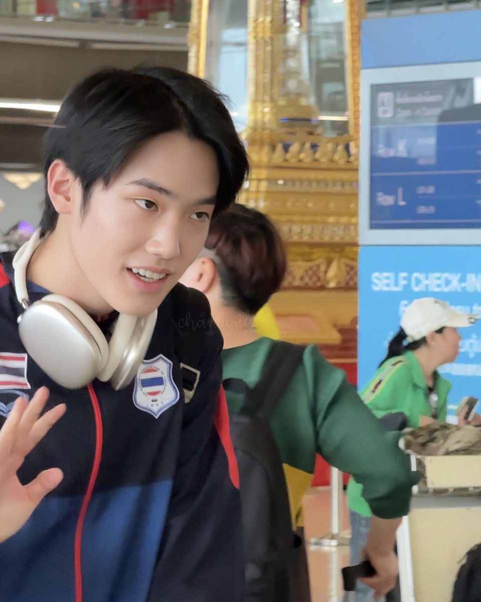 chamarily17's tweet photo. 🇳🇿 Safe flight na จิ๋วหลิว !✈️
#PEEMTANAT https://t.co/J3cVSGOkHx