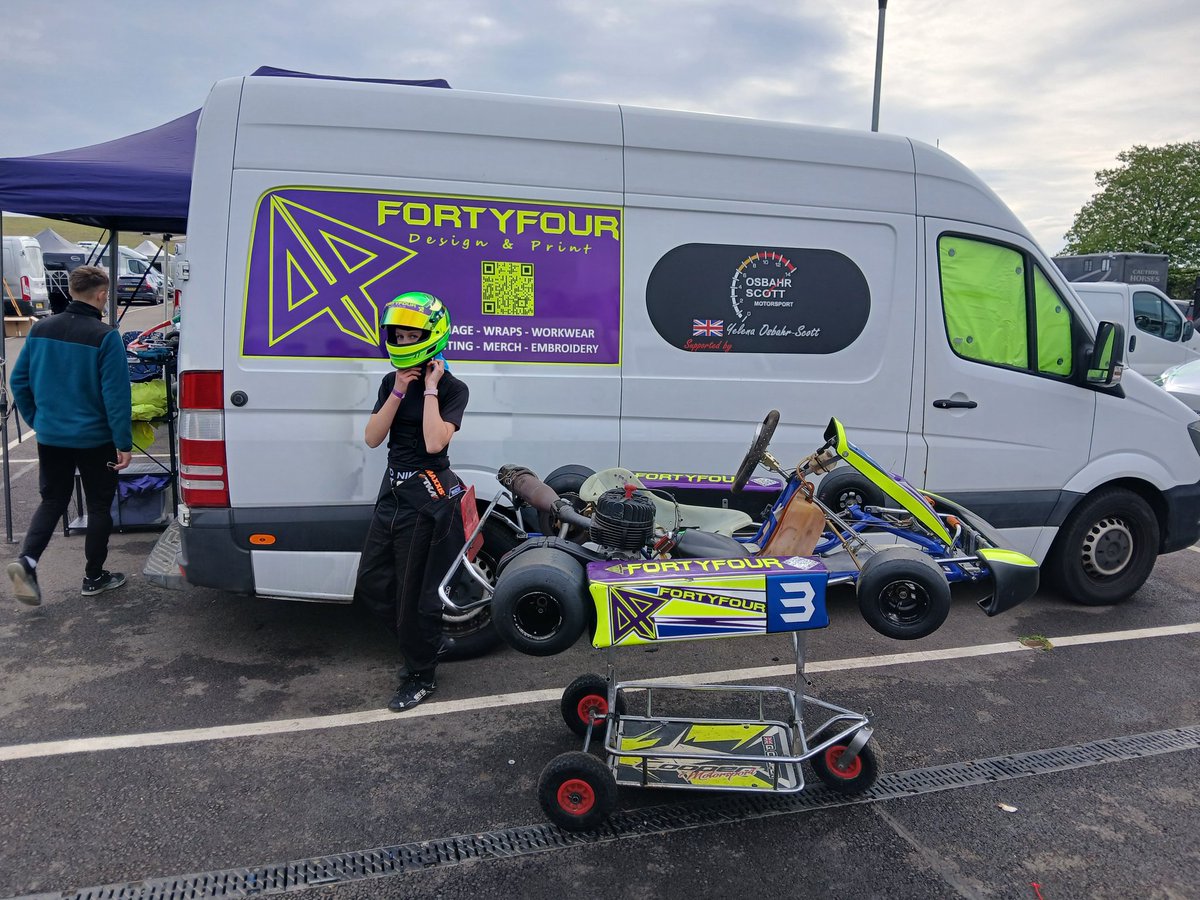 19Mscott's tweet photo. That's round 1 of the 100UK Jnr British Championship done and the dust has settled. A 2nd, 4th and 6th on the qualification races pur Yelena 4th on the grid for the final and she cam away with a 3rd. A decent haul of points putting her 3rd overall #vigour #90sKarts https://t.co/ADsJOOEW4h