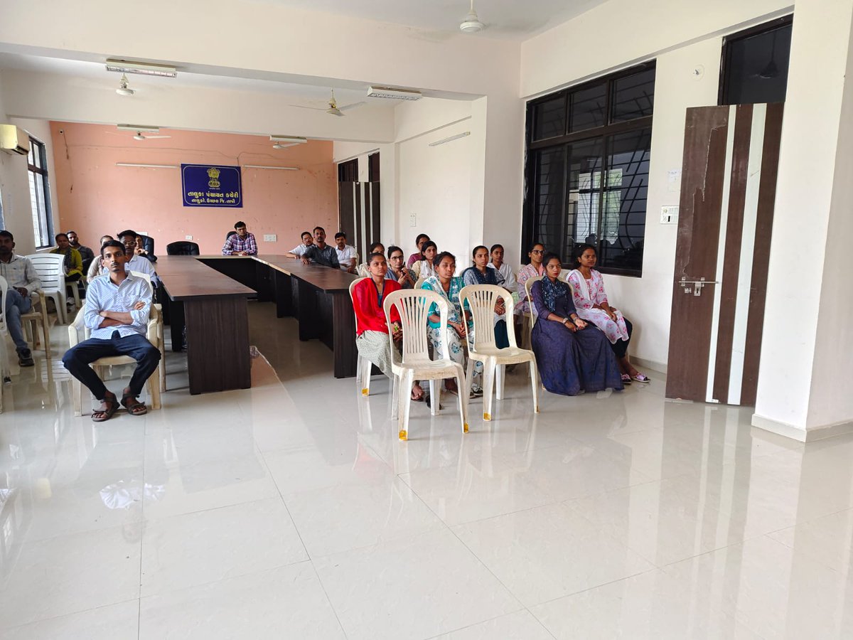 TdoUchhal68636's tweet photo. ૨૪- એપ્રિલ પંચાયાતીરાજ દિવસની તાલુકા ક્ક્ષાની ઉજવણી તથા માન. પ્રધાનમંત્રીશ્રીના મધુબની બિહારથી લાઈવ પ્રસારણ કાર્યક્રમ https://t.co/2oB1QV9AqB