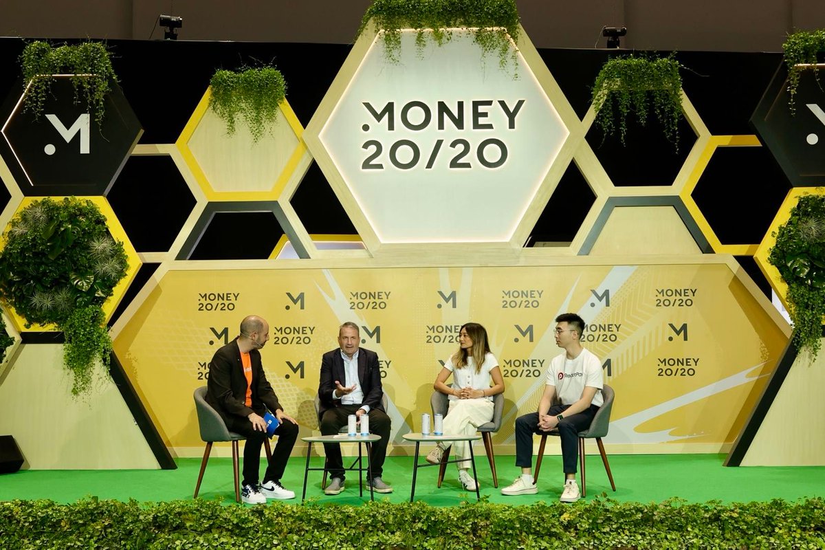 RedotPay's tweet image. Exploring the Future of Seamless Finance at Money20/20 Asia

It was a privilege to join Ran Goldi (@FireblocksHQ), EricBarbier (Triple-A), and Tessa Wijaya (@xendit_co) at #Money2020 Asia for a panel on The Future of Frictionless Finance. Our Co-Founder and Head of Partnerships,…