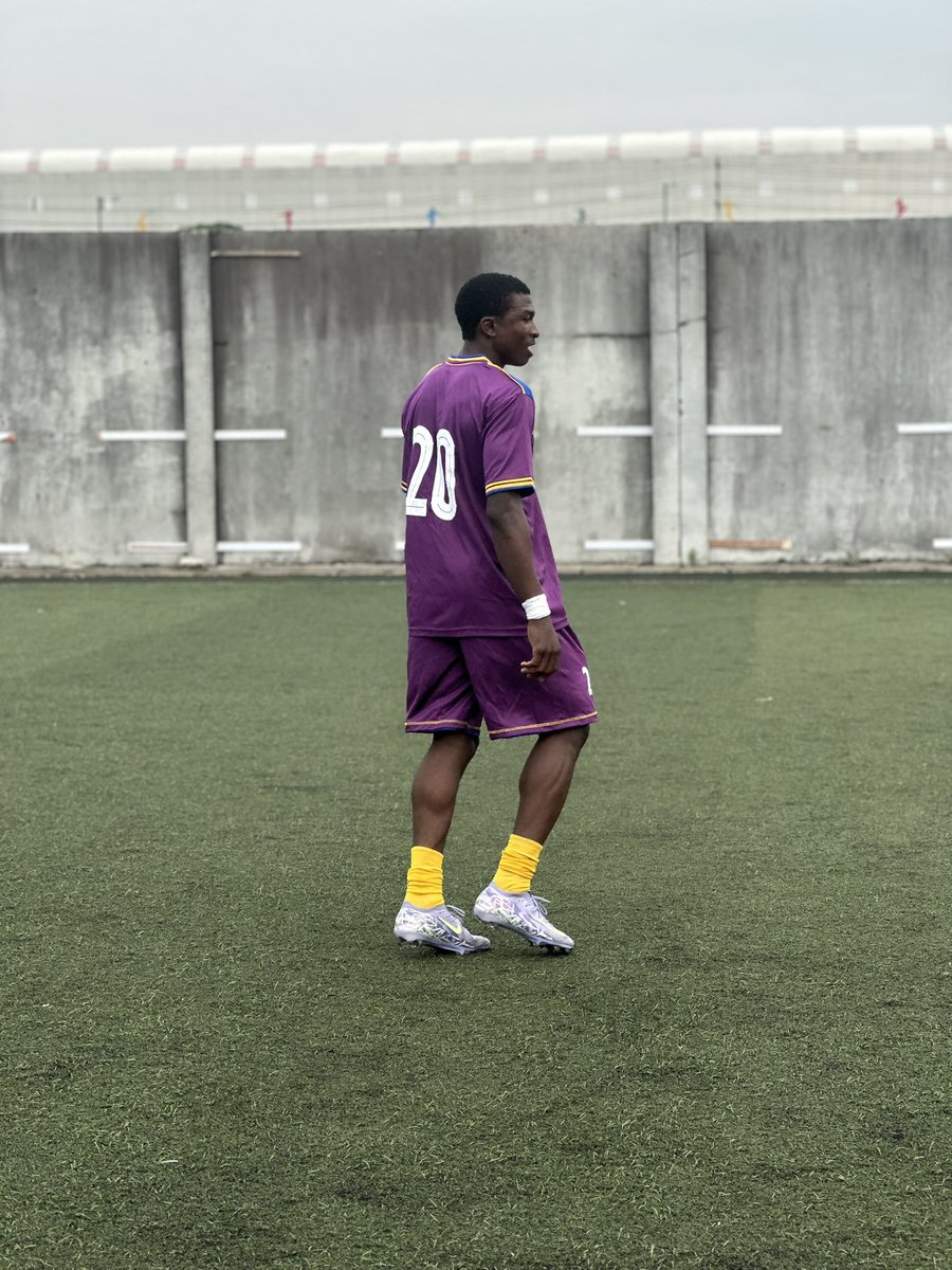 iam_Aremu02's tweet image. We keep going.
Dream chasing’,
On the hunt….💜💜💜

#football #footballupdates #GetAremuToBlackpool