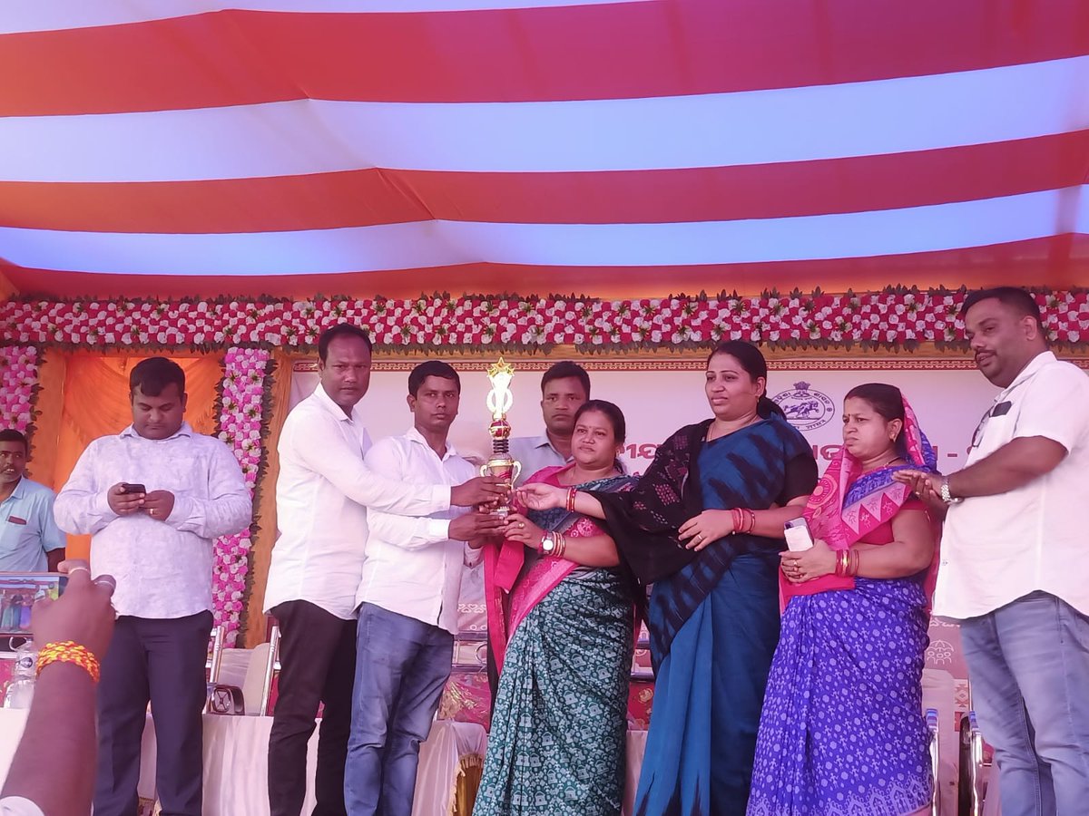 Celebration of National Panchayati Raj Diwas at Kujang Block  and distribution of  Ration card to newly selected eligible beneficiaries #PanchayatiRajDiwas 
<a href="/CMO_Odisha/">CMO Odisha</a> <a href="/PRDeptOdisha/">Panchayati Raj and Drinking Water Department</a> <a href="/CollectorJspur/">DM_Jagatsinghpur</a> <a href="/ZP_Jagatsingpur/">Zilla Parishad, Jagatsinghpur</a> <a href="/Food_Odisha/">FoodOdisha</a>
