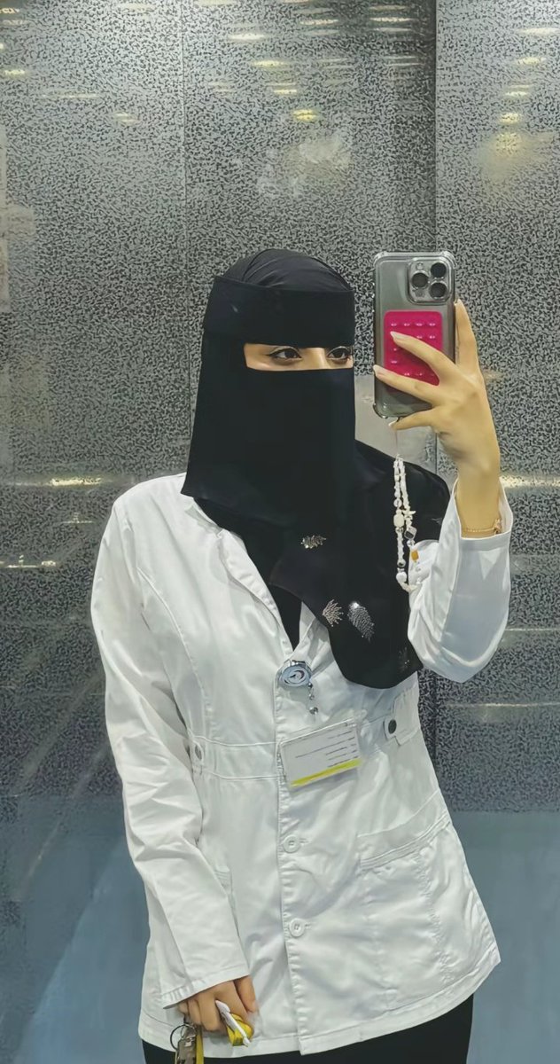 مساء الخير 🌹

مابي أخذ وقتك أبي اخذك أنت ..
هل تسمح لي ؟😊🌸