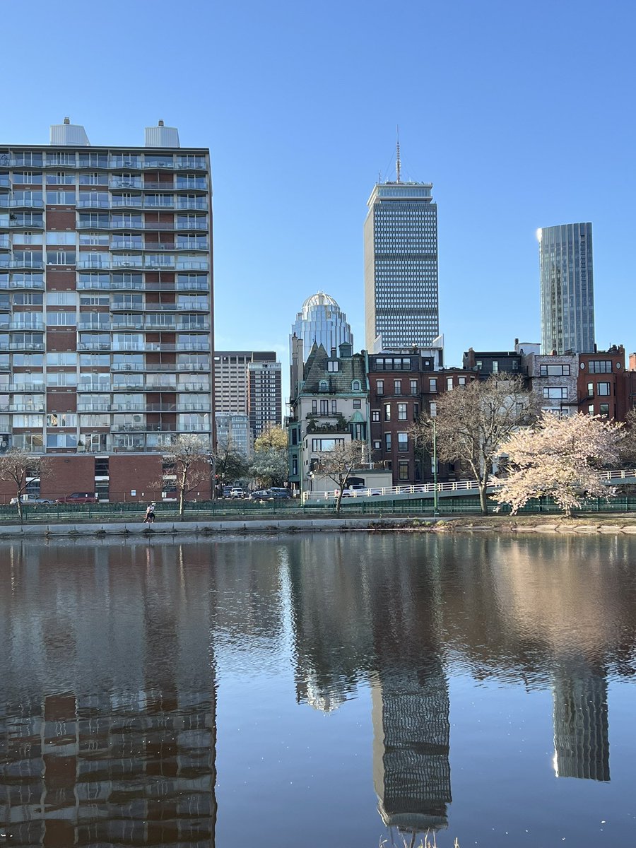 TomoJustFunky's tweet image. Good Morning! 
おはようございます！

#dontworry
#dontcompare
#dontexpecttoofast
#bekindtoyourself
#tomofujita
#guitarwisdom
#morningwalk #boston