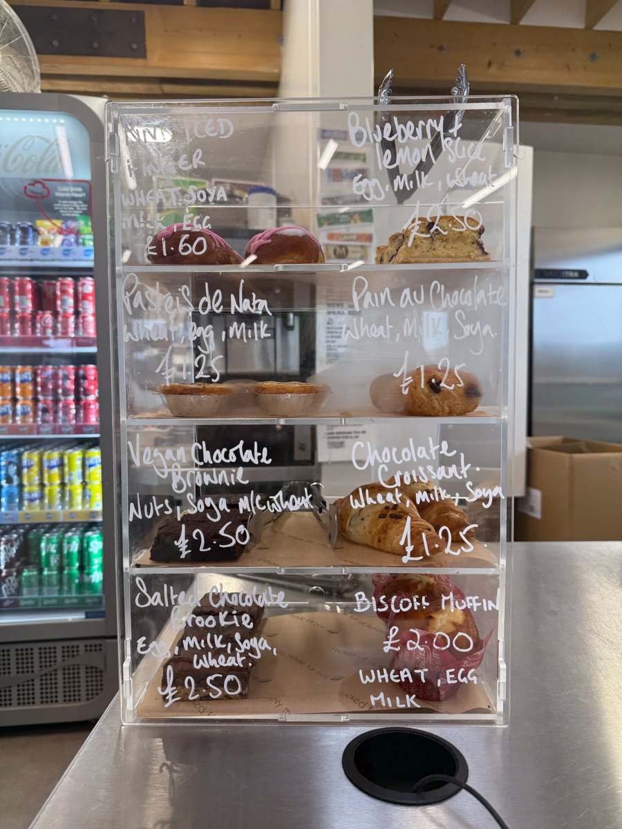 Our sweet treats are available every day, with a new selection each day based on availability — so there’s always something new to try! From classic bakes to seasonal favourites, there is something for everyone
Pop in today and explore our cake selection🍰✨