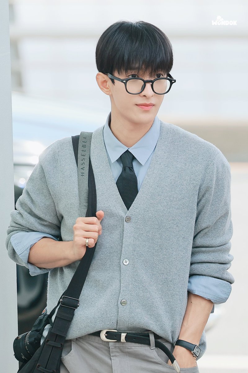 wondok_'s tweet photo. 250423 ICN

⋆ ₊ ﾟ ☽ * ₊ ⋆

#도겸 #DK #세븐틴 #SEVENTEEN 
#ドギョム #이석민 #이도겸 https://t.co/7ATmyU5ArI