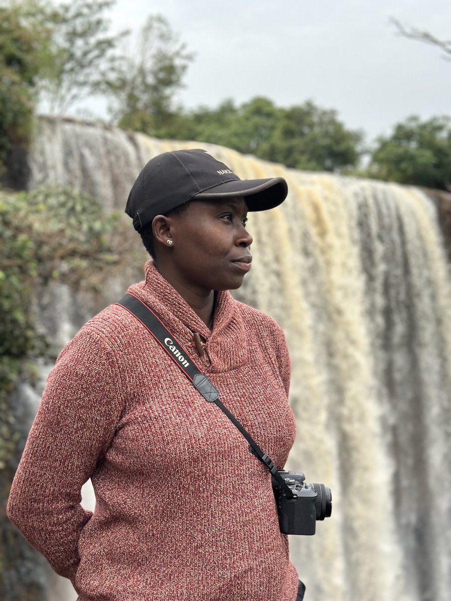 escapaventures's tweet photo. Visite Du Cameroun Profond
12 Jours, 6 Regions, 4 Aires Culturelles
Jour 10: Chuttes de la Metche📍
Derrière l'émerveillement que crée ce paysage dans l'esprit d'un simple visiteur, se cache un Passé Douleureux pour les Camerounais.
#VisitCameroon
#Camerounprofond
#Travel https://t.co/GyL5bOl53J