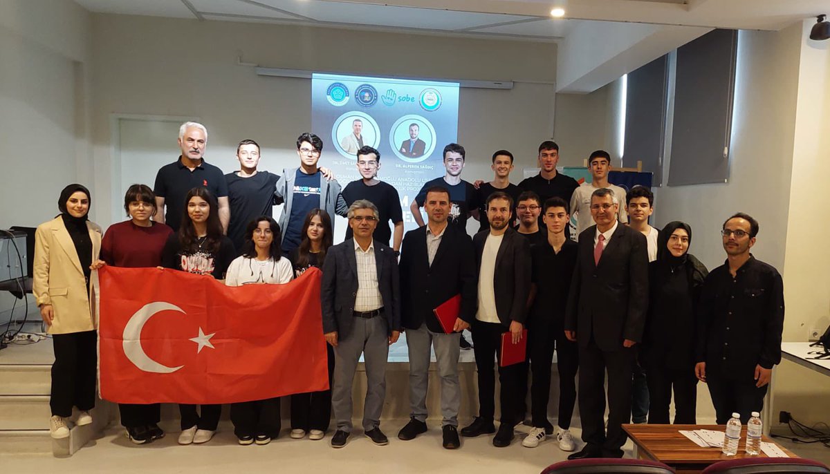 Osman Nuri Hekimoğlu Anadolu Lisesi öğrencileri, Necmettin Erbakan Üniversitesi Nörobilim Eğitim ve Düşünce Topluluğu ile iş birliği içinde, Vakfımızın desteğiyle anlamlı bir projeyi hayata geçirdi.

Belgesel gösterimiyle başlayan programda, SOBE bünyesinde yürütülen eğitim