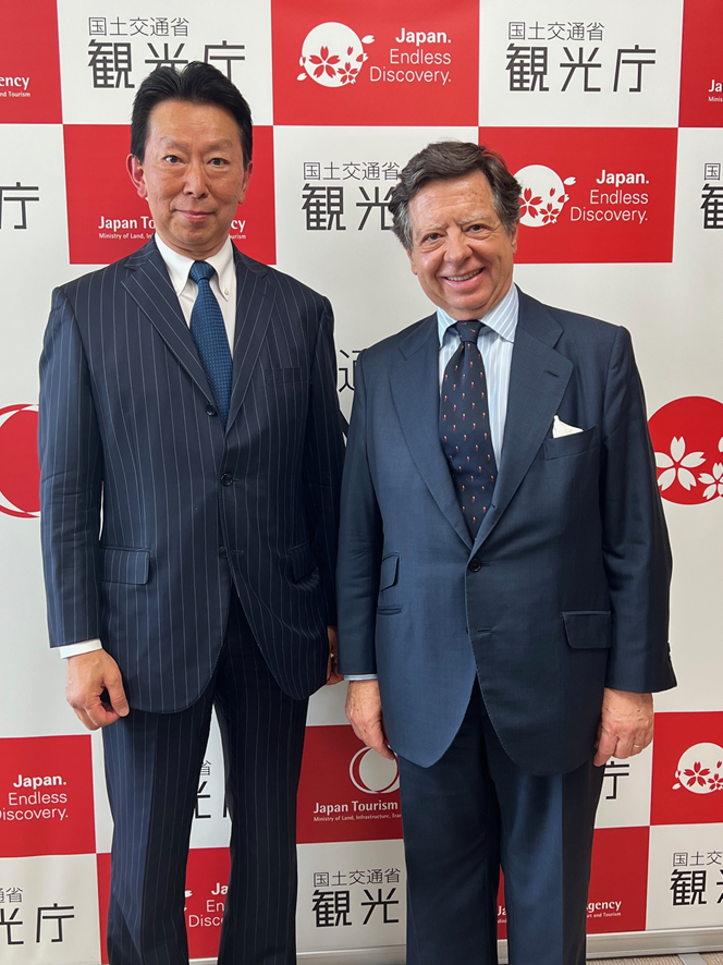 El 22 de abril el Embajador De Palacio se entrevistó con el Comisionado de Turismo de Japón, Sr. Naoya Haraikawa, en el Ministerio de Tierras, Infraestructura, Transporte y Turismo
4月22日 パラシオ駐日スペイン大使は、原井川直也観光庁長官と会談しました <a href="/Kanko_Jpn/">観光庁（Japan Tourism Agency）</a> <a href="/MLIT_JAPAN/">国土交通省</a>
