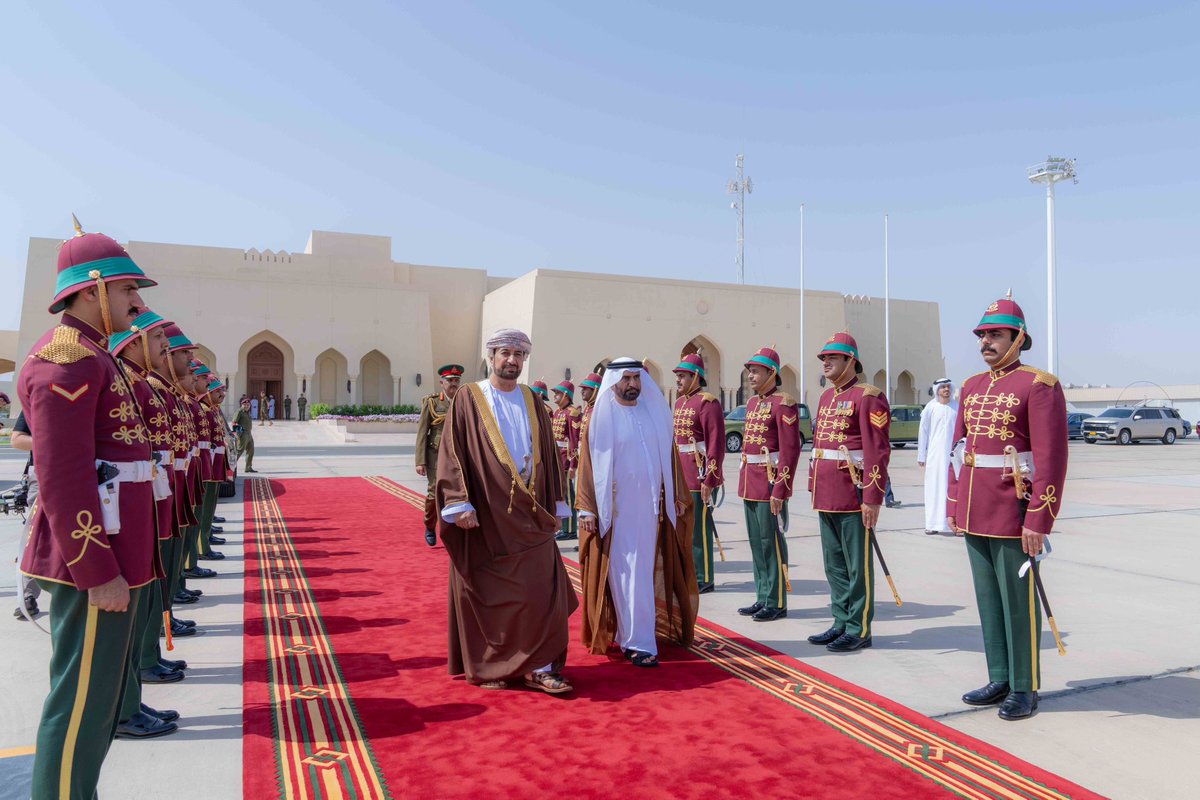 الوصول إلى سلطنة عمان في زيارة رسمية
Official visit to Oman