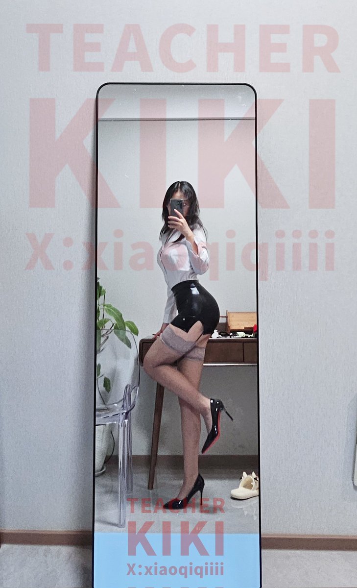 你的小秘书就这样上班可以嘛？
@SexytoBaby
@SexytoLady
@SexytoDoll
@SexytoGirl https://t.co/oHzPwMQhFQ