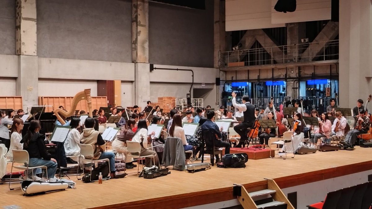 ━━＼リハーサル スタート▶️／━━
Symphonic Poem from 幻想水滸伝 
Remaster
━━━━━━━━━━━━━━━━
大人気『幻想水滸伝』のシンフォニックコンサート❤️‍🔥
今回も気合の入ったプログラムでお届けです♪
原作を活かした壮大な世界観をお楽しみに✨✨

#グランドフィル #幻想水滸伝