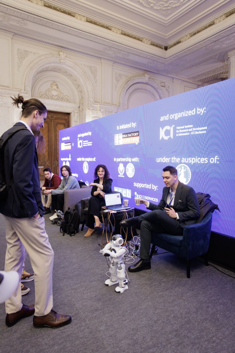 INNOLABS.ro is live and was present at <a href="/DISB_ro/">DISB</a> !
ICI Bucharest has thus launched the INNOLABS platform – a dissemination space dedicated to research and innovation in AI, IoT, VR/AR, robotics, blockchain, cybersecurity and digital forensics: innolabs.ro