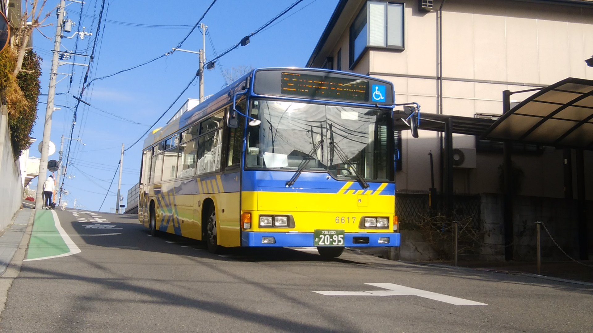 廃盤⭐路線バス⭐まとめ売り 路線バス廃品 液晶式運賃表示器 操作盤付 動作可 - メルカリ