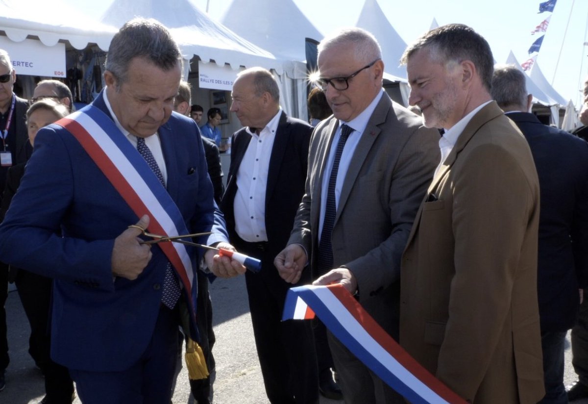 ecom_news's tweet image. 🛥️🌊 #LaGrandeMotte : Zoom sur Salon International du #Multicoque ! La filière nautique régionale représente 1 200 entreprises, 2 000 emplois directs et un chiffre d'affaires de 372 millions d'euros. Reportage 🔗 bit.ly/4lJKWVa #Nautisme #hérault @S_Rossignol @Occitanie