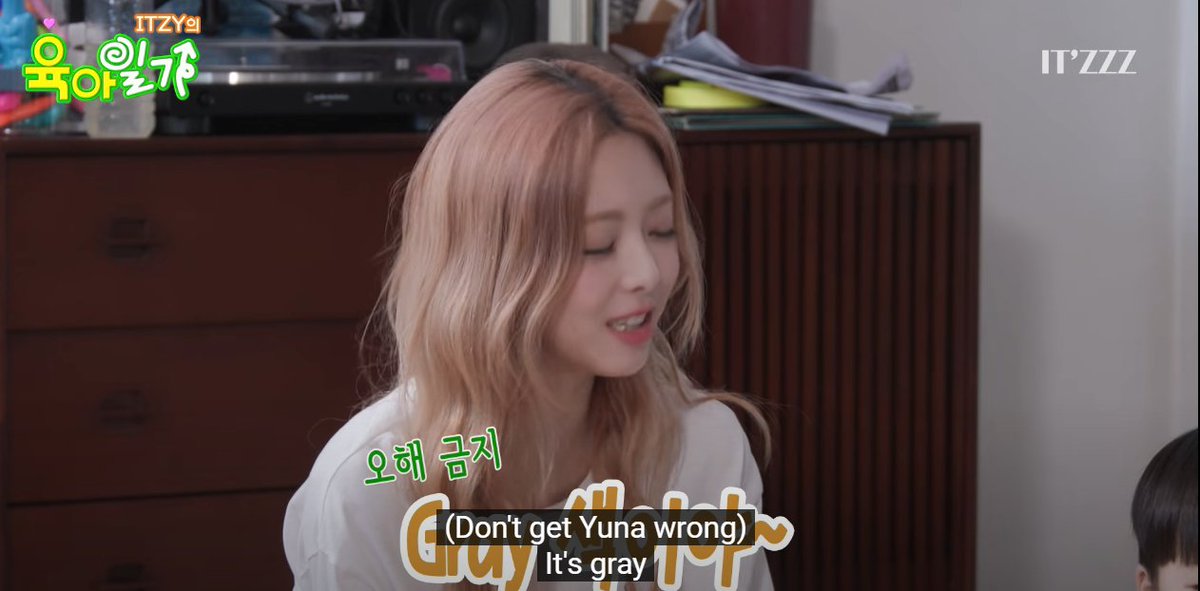 archive120219's tweet image. Chaeryeong needed to hear it again.  iykyk 🤣🤣🤣

#ITZZZ #ITㅋㅋㅋ #ITZY의육아일기