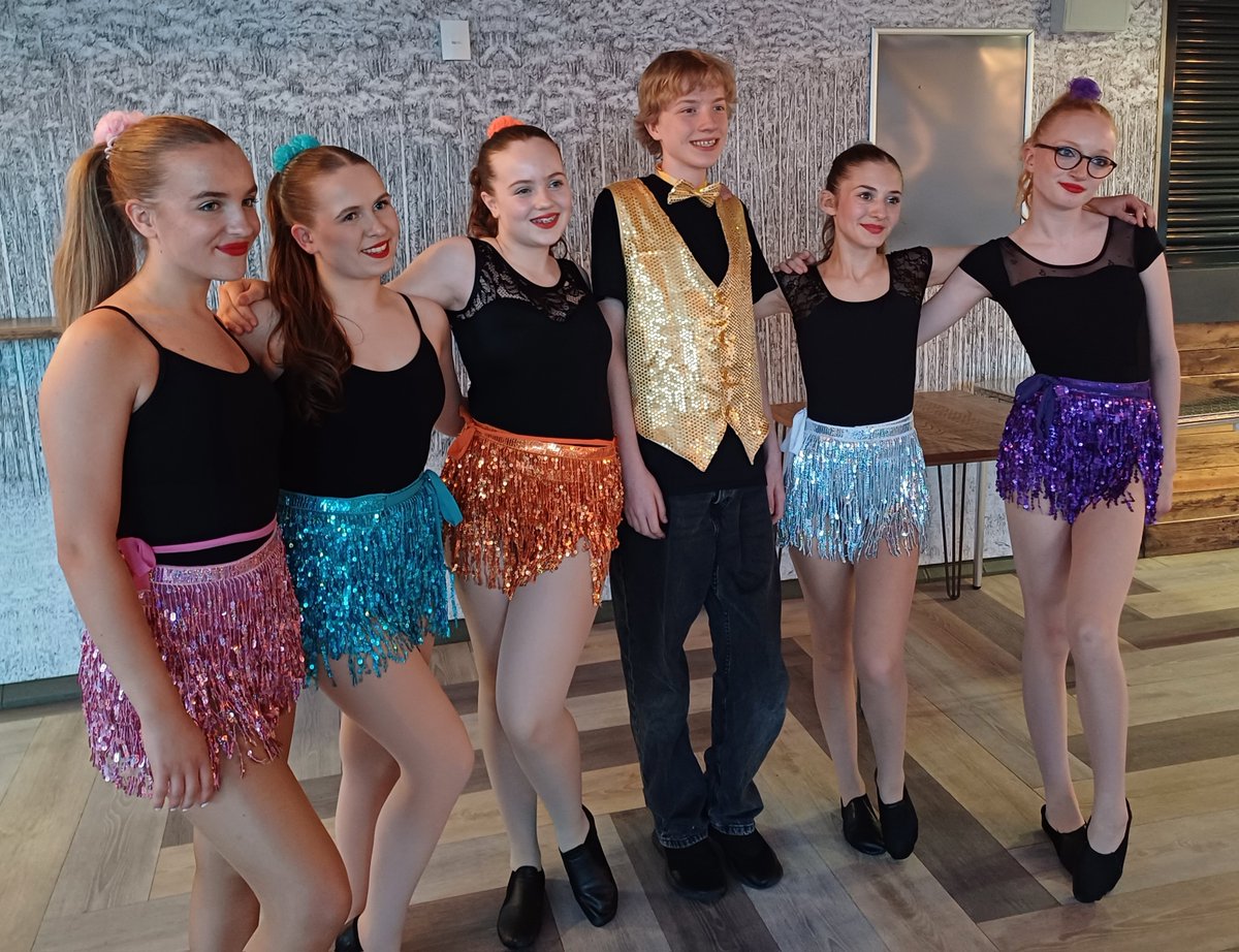 Our Y7 and Y9 dancers lit up the stage at last night’s Sheffield Schools' Dance Showcase at the Octagon! 🌟 Every routine was choreographed by Maisie (Y9). Incredible talent and leadership. So proud of the whole team for their hard work and amazing performances! 💃👏