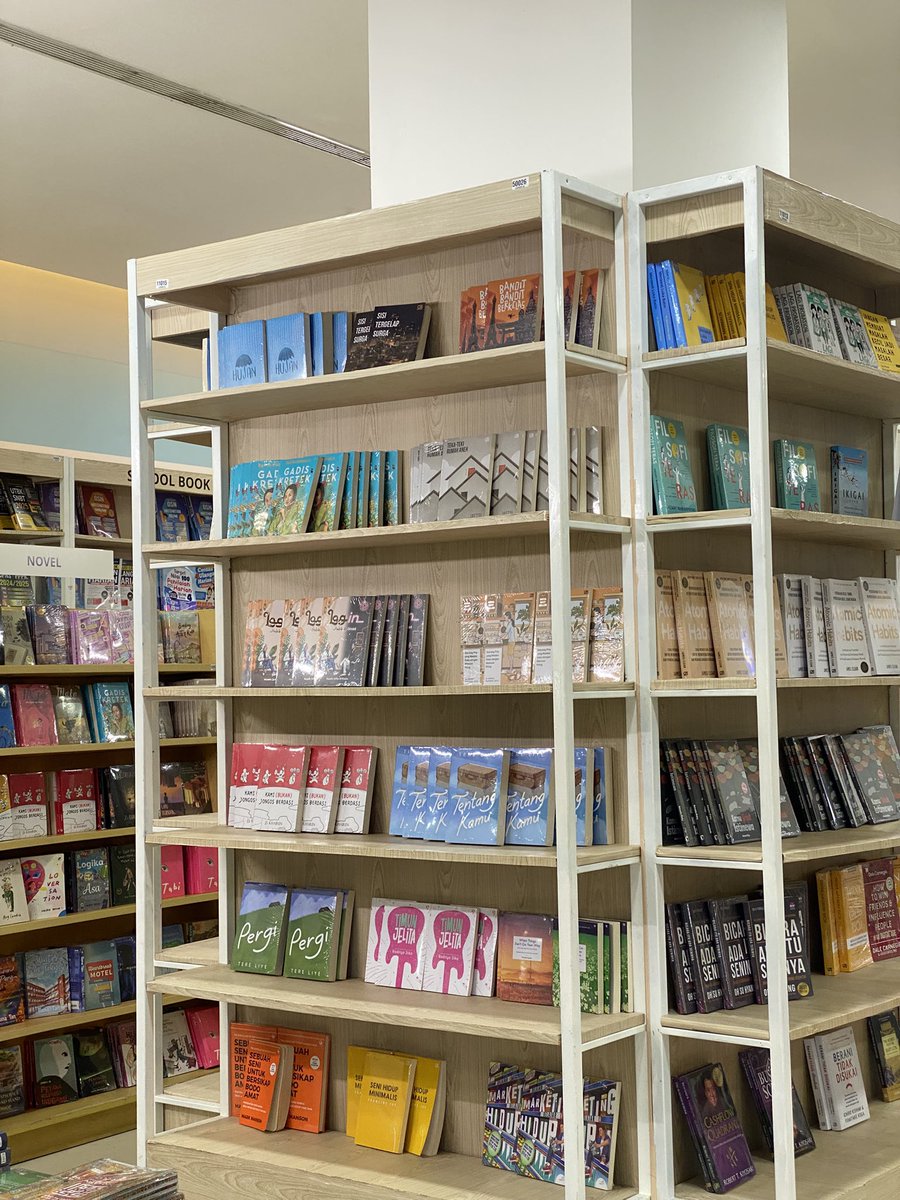 mmhdfe's tweet photo. 📚 https://t.co/lpxukvuYXw