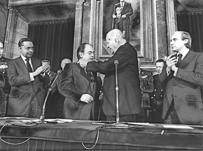 1980: Jordi Pujol (Convergència Democràtica de Catalunya) és investit 127è president de la Generalitat de Catalunya. Ocuparà el càrrec durant 23 anys.
#TalDiaComAvui