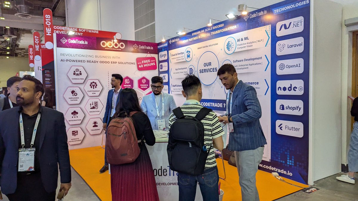 comnetexhi's tweet image. 🚀 #Day1 at @gitexasia  kicked off with bold tech &amp;amp; big ideas lighting up Singapore! 🇮🇳 With 70+ Indian companies &amp;amp; a special pavilion by @MEDEPC , India is shining bright! ✨

#comnet #gitexasia