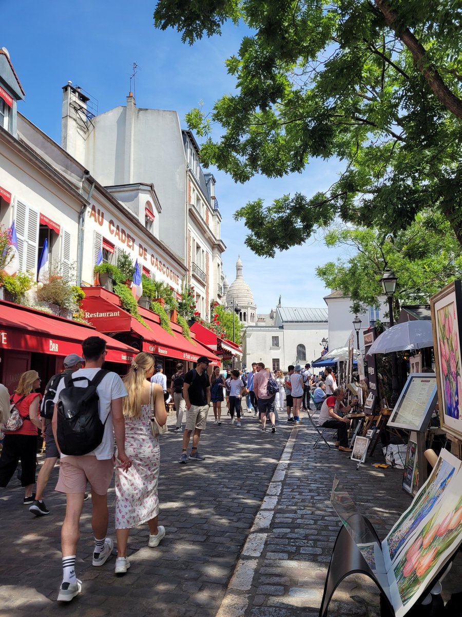 ✨️ New blog post: A Day In Montmartre - Discover Paris’s Artist Neighbourhood.

Have you been to Montmartre? Or is it on your Paris bucket list? Let us know below!

Tap the link in the bio to read