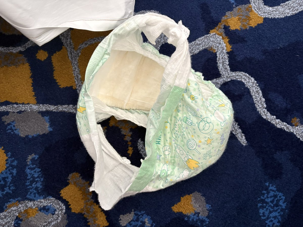 Before and after 🤣

#尿布 #ABDL