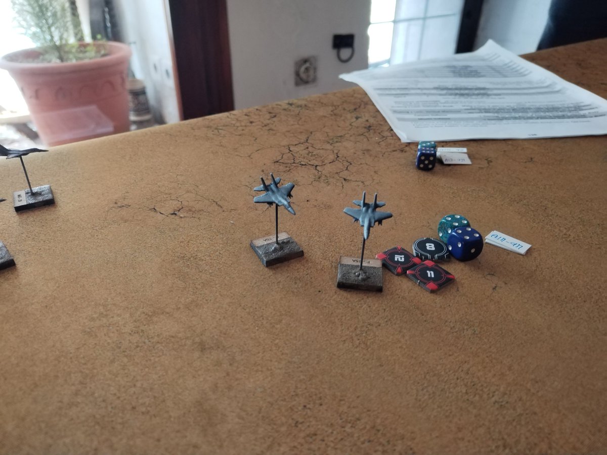 PotanCZ's tweet image. 🎵 Highway to the danger zone. 🎵- Missile Threat rules. 🛩️ 3mm (aka 1/600) Jets from #Oddzialosmy company from Poland. 🇵🇱 #missilethreat #ostfrontpublishing #3mmwargaming