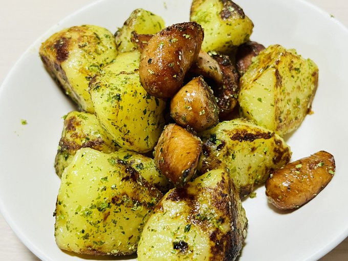 ┗(╮╯╭)┛ポティトゥ┗(╮╯╭)┛ 