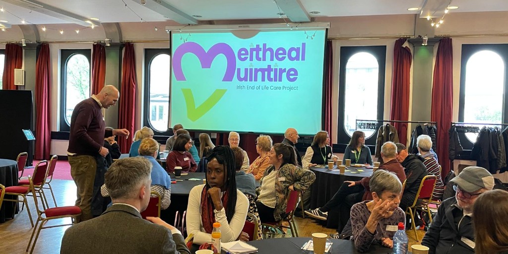 Great to be launching our Meitheal Muintire Irish End-of-Life Care project with Innisfree Housing Association at the @LDnIrishCentre today

A very powerful opening session as representatives from a range of Irish community groups shared experiences &amp; perspectives