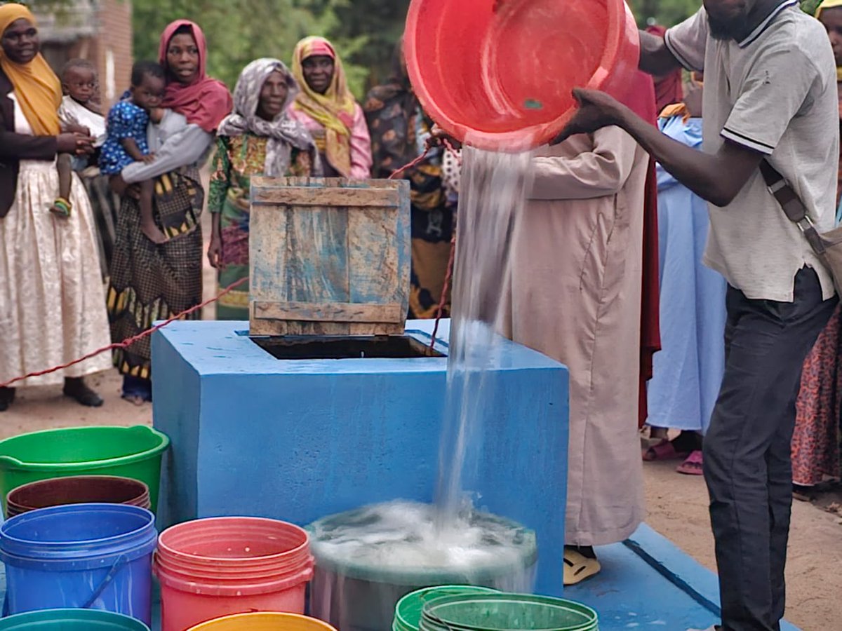 Around 13 water wells have been established in villages in Malawi so far.

You too can donate a water well for just R14000 for a loved one.

Visit our website for more details: salaamfoundation.com

Salaam Foundation
FNB 62669147665
Branch 250737
Ref: Mal + your name