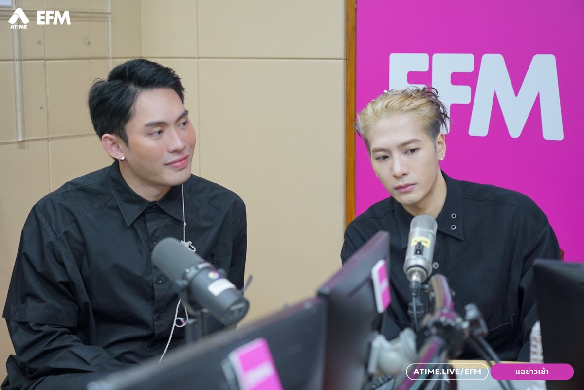 #แฉข่าวเช้า วันนี้สุดพิเศษ เปิดสตูต้อนรับ ศิลปินระดับโลก 'เเจ็คสัน หวัง ( JACKSON WANG)' มาพร้อมกับซิงเกิ้ลใหม่ล่าสุุด #GBAD (GOTTA Be A Dick) ซึ่งได้ปล่อยตรงกับวันเกิดของตัวเองเมื่อ 28 มีนาคมที่ผ่านมา ให้เเฟนๆ ได้ฟังพร้อมกันเป็นที่เรียบร้อย

โดยเนื้อหาของเพลง  #JACKSONWANG