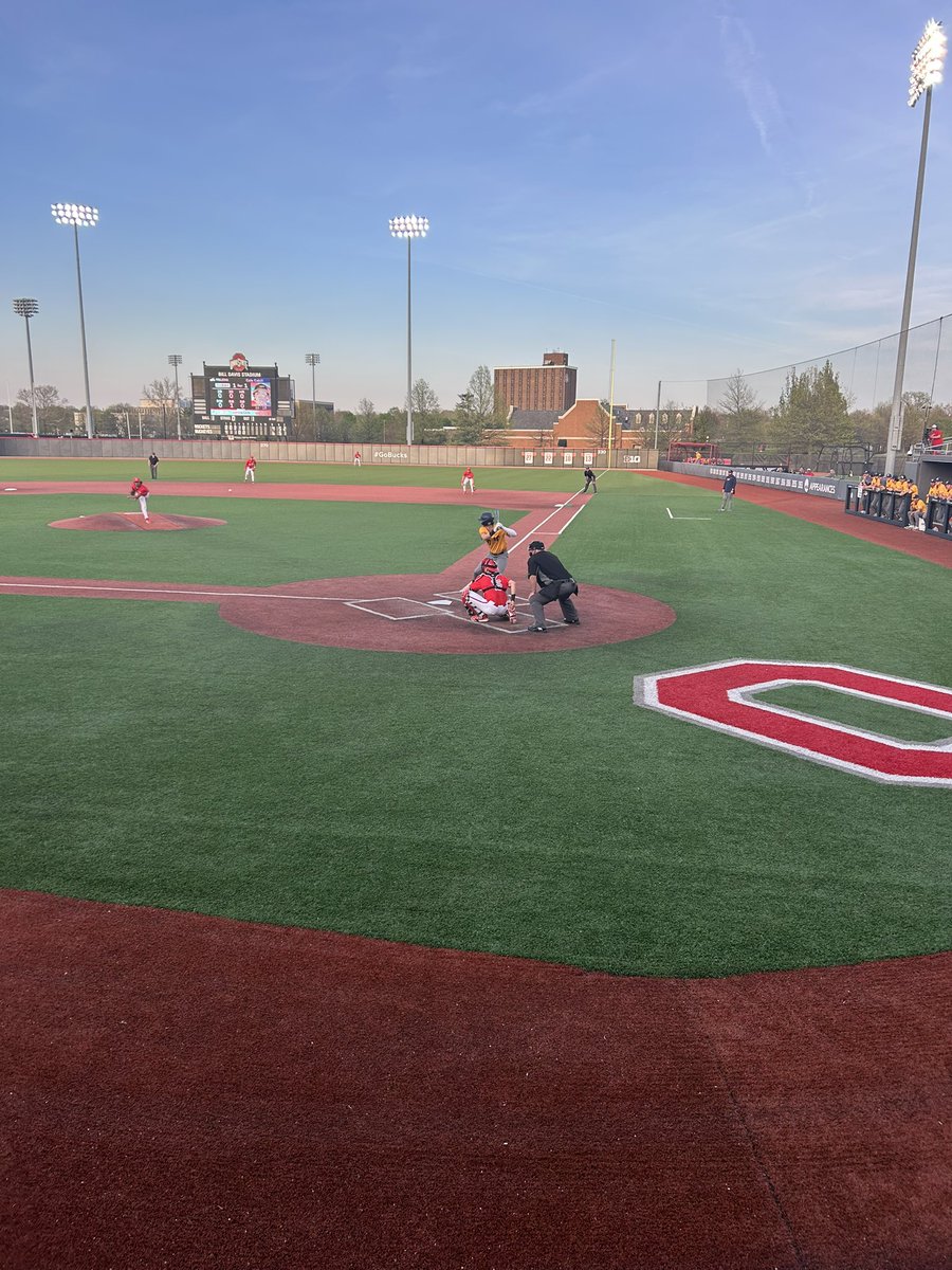 When the future blends with the past, you get next level connection that breeds success. 

Thank you to our former guys for pouring into The Future!

ICCUbuntu : We are us because you are you.

#OrangeBaseball | #ICCU