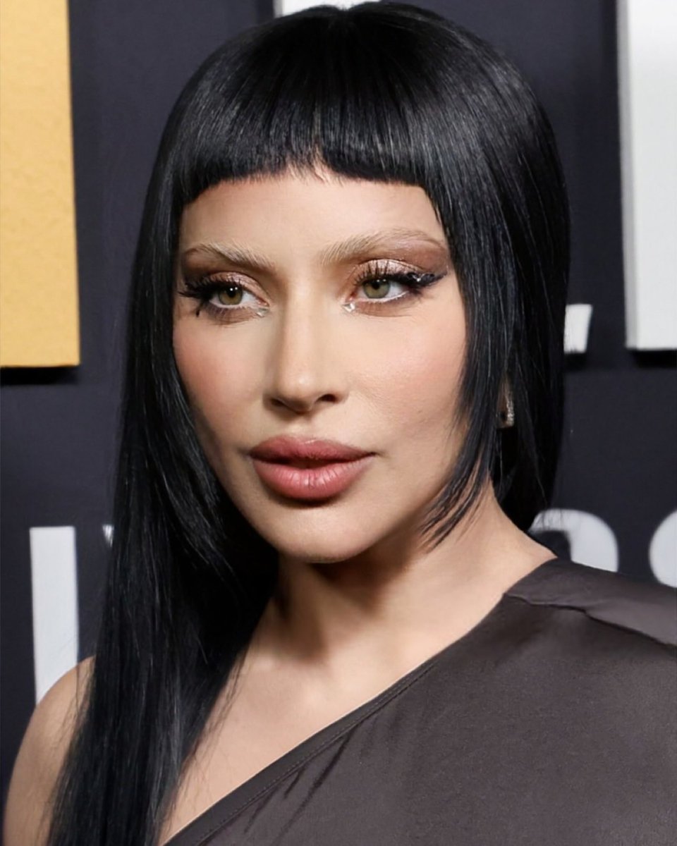 Gaga’s facecard was so insane here