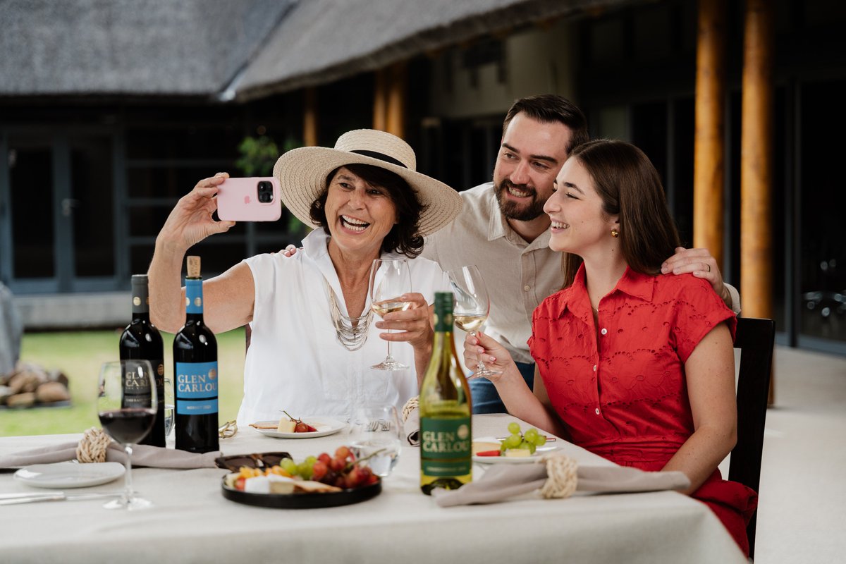 Masters of the Pour, Masters of the Heart!

Just like we nurture our grapes into exquisite wines, mothers cultivate love and strength. Celebrate Mom with Glen Carlou wines and enter our competition for a chance to win!

Read more here: glencarlou.com/mom/