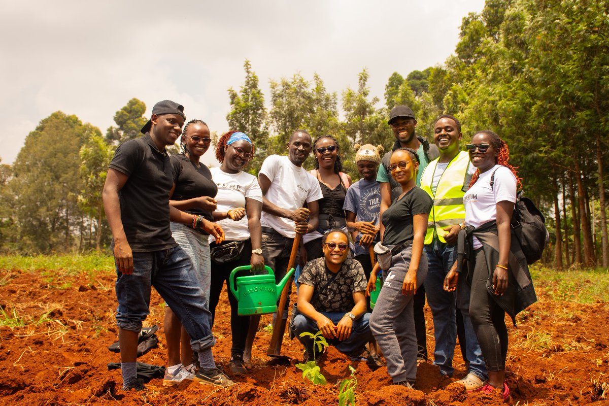 momentum_ke's tweet image. TBT to when we got our hands dirty for a cleaner planet. We swapped laptops for shovels and meetings for mulching during last year's earth day.
#ThrowbackThursday #earthday2024