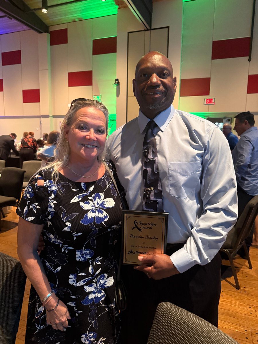 🌟 Dysart Hero Award Dinner 🌟 An unforgettable evening honoring our VVHS Dysart Heroes and their families at the Dysart Hero Award Dinner! 💜These incredible individuals go above and beyond every day, making a lasting impact on our school and community. 👏
